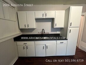 2006 Augusta St in North Little Rock, AR - Building Photo - Building Photo