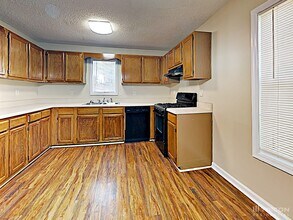 2901 Pavia Cir in Austell, GA - Building Photo - Building Photo