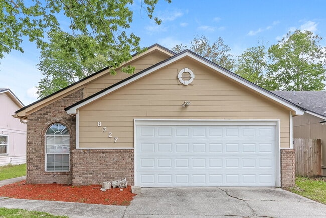 property at 8327 Argyle Corners Ct