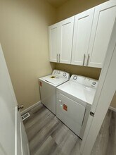 9007 Nafizah Way in Yakima, WA - Building Photo - Building Photo