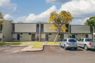 Hale Kaloapau in Mililani, HI - Foto de edificio - Building Photo