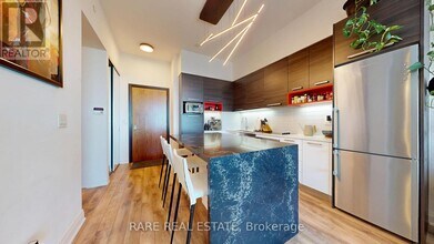 36 Park Lawn Rd in Toronto, ON - Building Photo - Building Photo