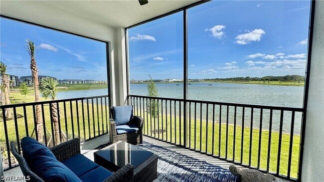 15405 Grn Acrs Ave, Unit 2322 in Punta Gorda, FL - Foto de edificio - Building Photo