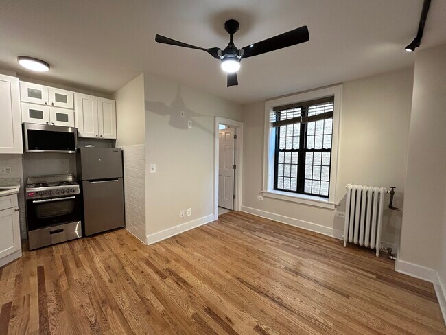 4526 N Sheridan Rd in Chicago, IL - Building Photo - Building Photo