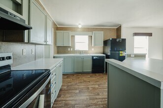 2423 N Redondo Ave in Odessa, TX - Building Photo - Building Photo