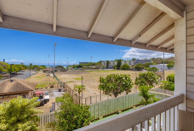 33 Waiaka Ln in Wailuku, HI - Building Photo - Building Photo