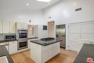 2808 Clune Ave in Los Angeles, CA - Building Photo - Building Photo