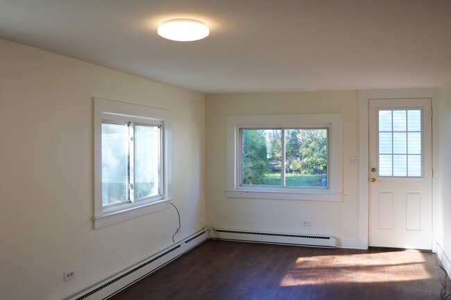 34A Royal Ave, Unit 34A Royal Ave in Keene, NH - Building Photo - Building Photo