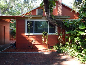 625 Broadway in Dunedin, FL - Building Photo - Building Photo