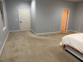 161 Coyote Brush in Irvine, CA - Foto de edificio - Building Photo