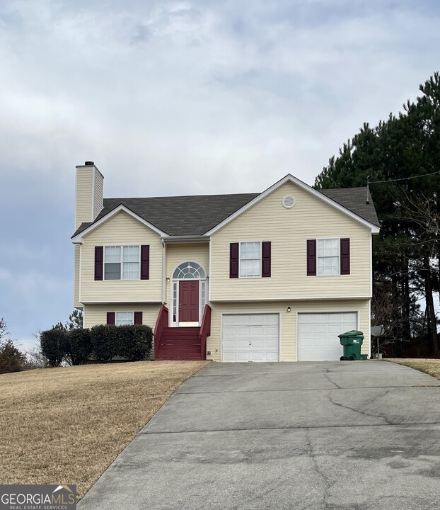 507 Tori Ct in Palmetto, GA - Foto de edificio