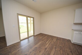 425 Lilly Dr in Oakland, TN - Building Photo - Building Photo