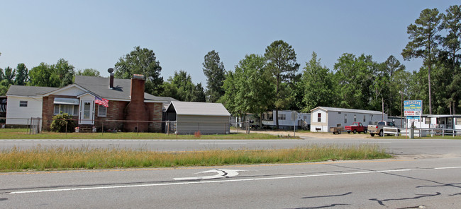 Crescent Mobile Home Park in Shaw AFB, SC - Building Photo - Building Photo