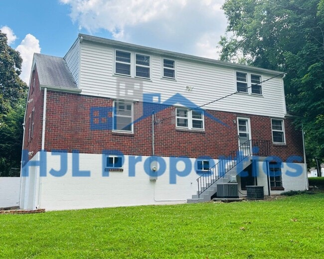 126 Cottage Ln in Nashville, TN - Building Photo - Building Photo