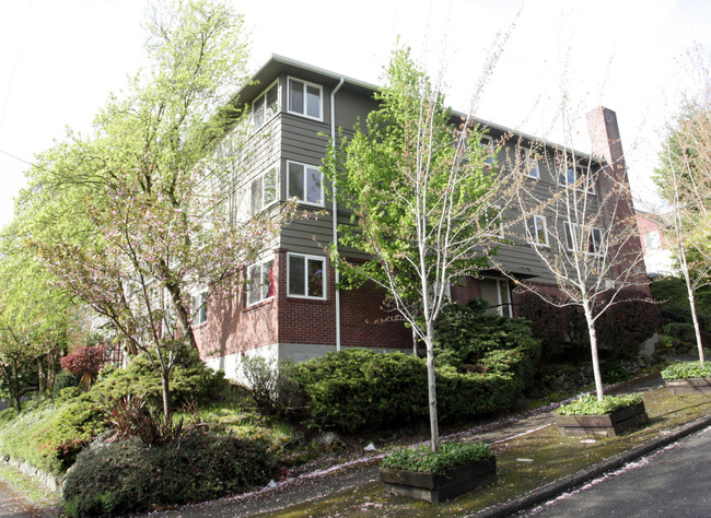 Madison Park View in Seattle, WA - Foto de edificio - Building Photo