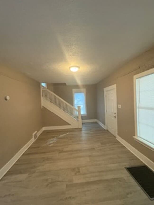 1031 E Behrends Ave in Peoria, IL - Building Photo - Building Photo