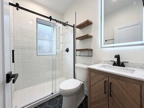 1110 S Western Ave in Chicago, IL - Building Photo - Building Photo