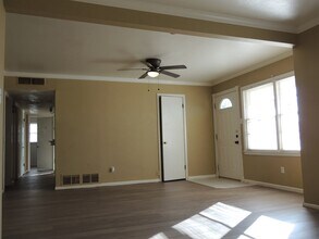 1813 Petroleum Dr in Odessa, TX - Building Photo - Building Photo