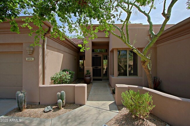 6879 E Amber Sun Dr in Scottsdale, AZ - Building Photo - Building Photo