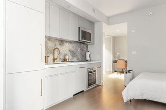 55 Lagrange St in Boston, MA - Building Photo - Building Photo