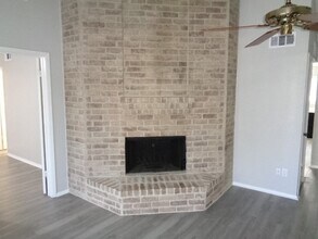 19411 Lazy Valley Dr in Katy, TX - Building Photo - Building Photo