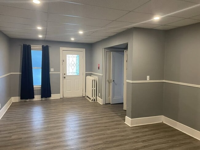 property at 863 Marentette Av