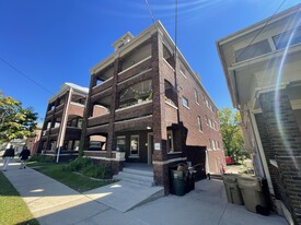 111 E Gorham St, Unit 1 Apartamentos