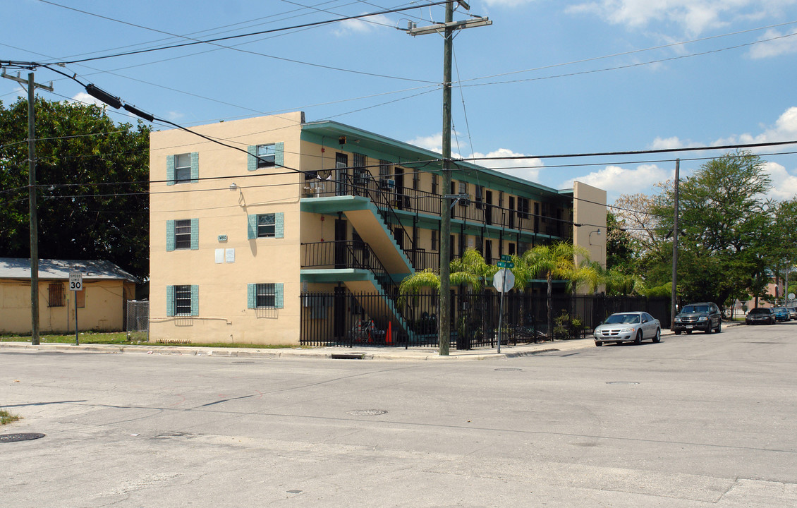 1450 NW 1 Ave in Miami, FL - Foto de edificio