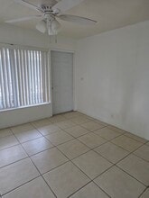 3870 NE 22nd Way, Unit #23 in Lighthouse Point, FL - Foto de edificio - Building Photo