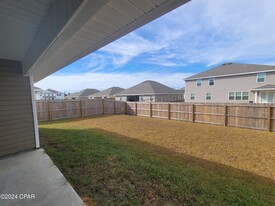 5569 Mars Hl Ln in Panama City, FL - Building Photo - Building Photo