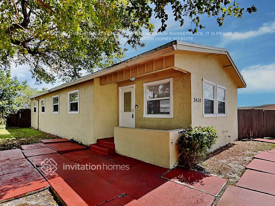 2450 NW 30th Way in Fort Lauderdale, FL - Building Photo