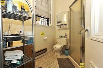 27 1/2 Massachusetts Ave, Unit 1 in Boston, MA - Foto de edificio - Building Photo