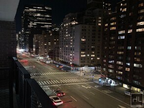 EAST 35 STREET in New York, NY - Building Photo - Building Photo