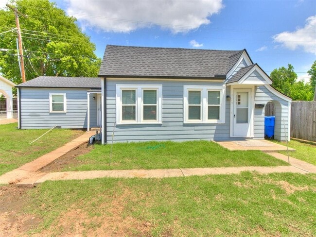 property at 471 Elm Ave