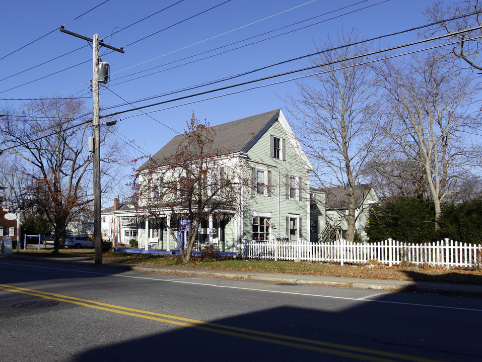 352 Cottage Rd in South Portland, ME - Foto de edificio