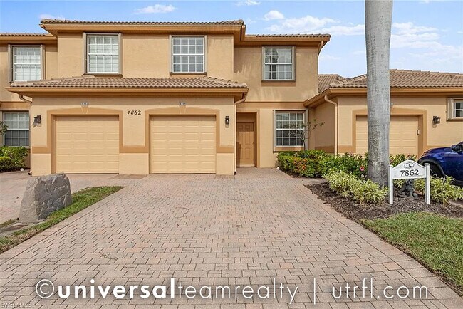 property at 7862 Lake Sawgrass Loop