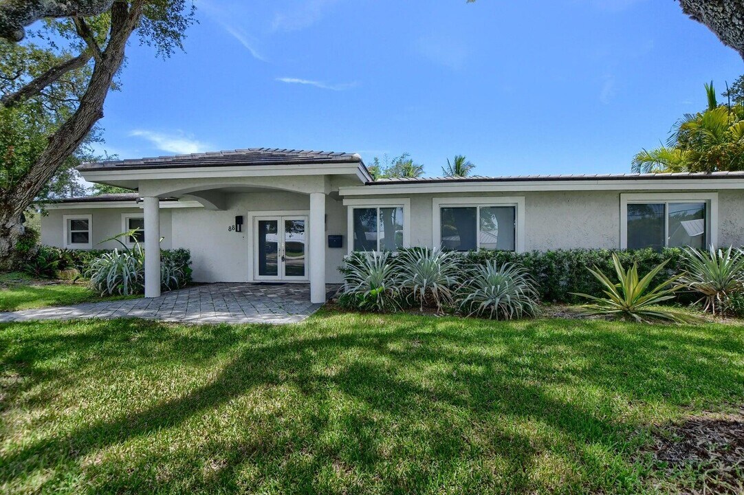 88 SW 10th Dr in Boca Raton, FL - Building Photo