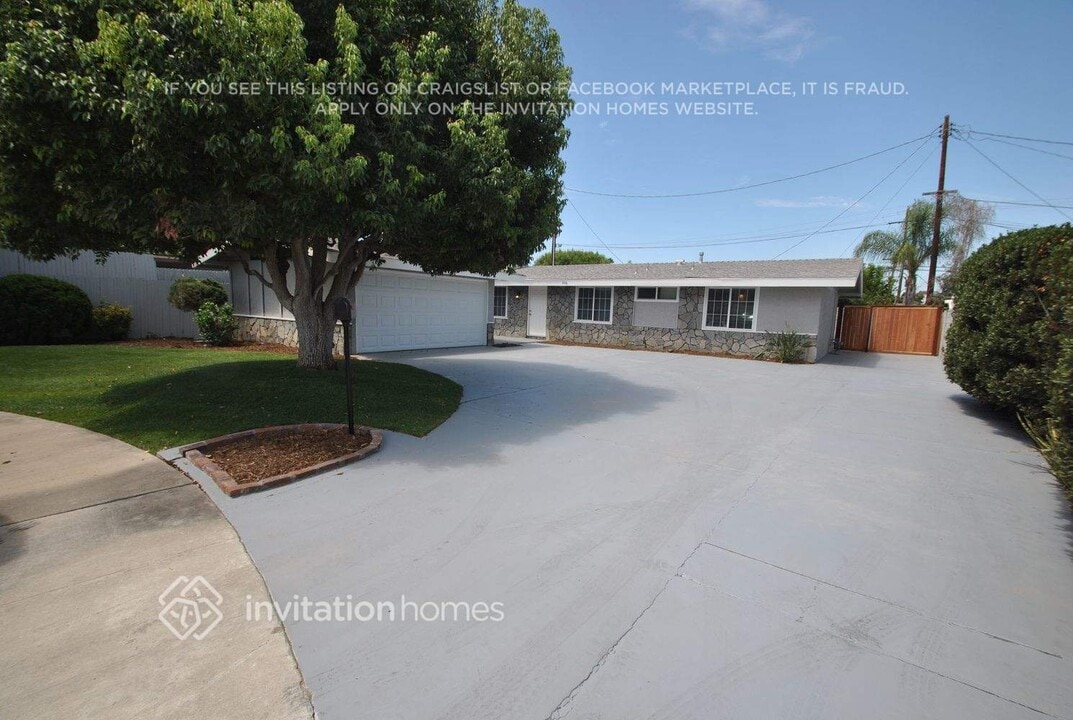 226 S Louise Pl in Orange, CA - Building Photo
