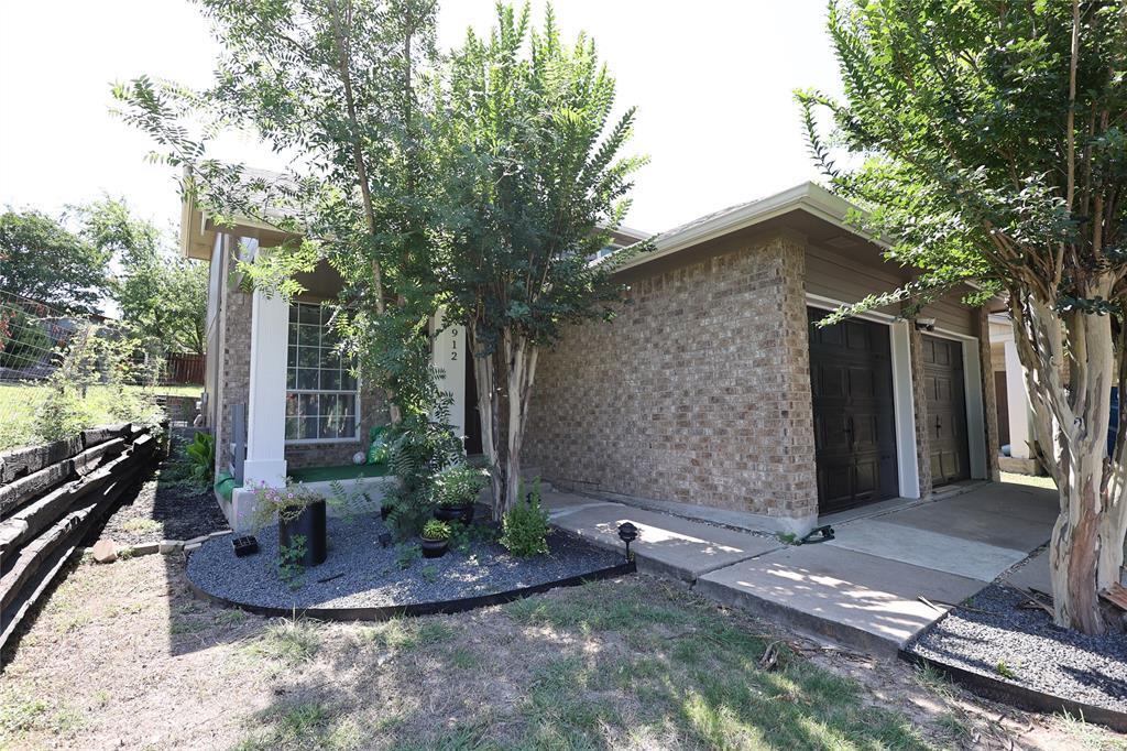 4912 Dovercliff Cove in Austin, TX - Building Photo