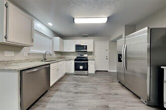 24023 Ayscough Ln in Katy, TX - Building Photo - Building Photo