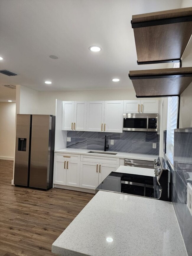 property at 1984 SW 29th Ave