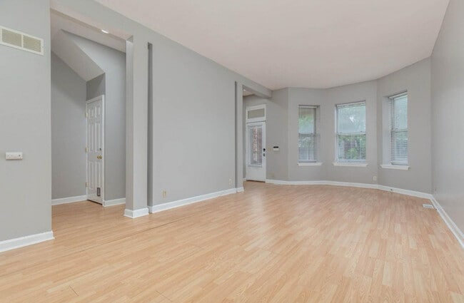property at 3914 Shenandoah Ave