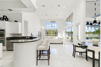 2939 Paddock Ln in Weston, FL - Building Photo - Building Photo