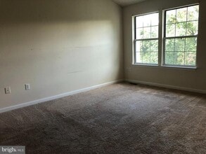 203 Knollwood Ct in Stafford, VA - Building Photo - Building Photo