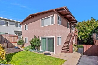 3492 Garfield St in Carlsbad, CA - Foto de edificio - Building Photo