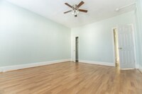 627 Dumbarton Ave photo'