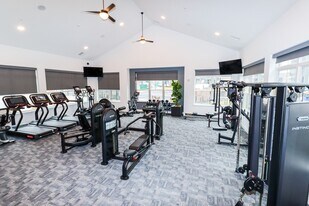 The Kensington at Riggins Run in Dublin, OH - Building Photo