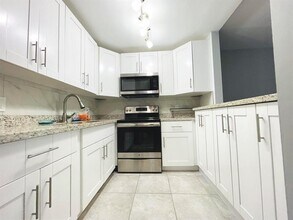 4 Ventnor Dr in Deerfield Beach, FL - Building Photo - Building Photo