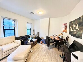 1516 Tremont St, Unit 2 in Boston, MA - Foto de edificio - Building Photo