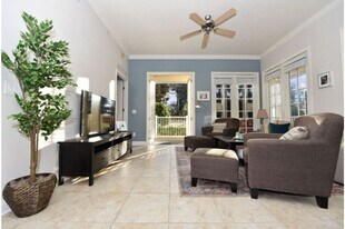7501 Mourning Dove Cir in Kissimmee, FL - Building Photo